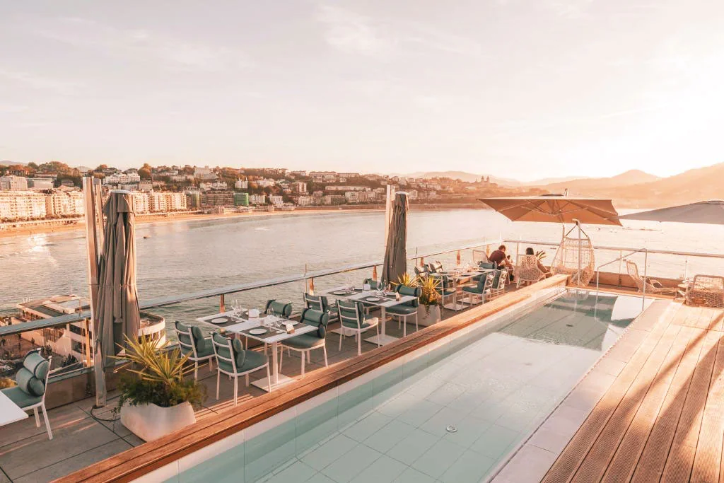 San Sebastian Hotels - Lasala Plaza Hotel