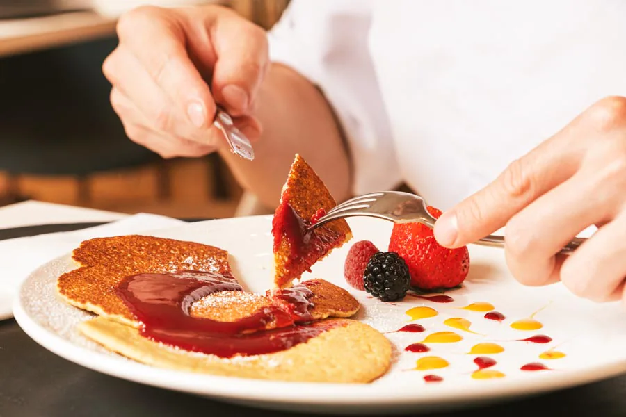 Batela Breakfast - Lasala Plaza Hotel